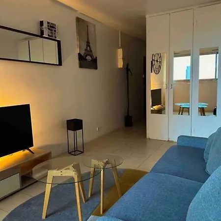 Amazing Studio Paris La Defense ! * Courbevoie